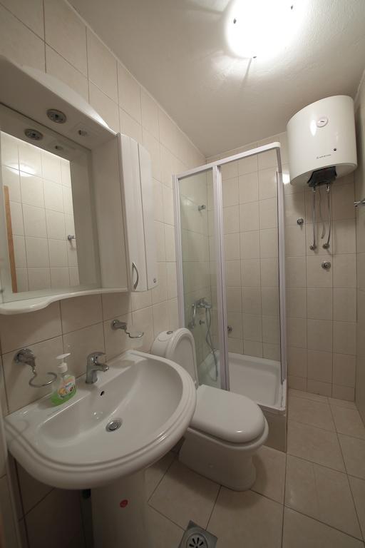 Guest House Zenovic Petrovac Habitación foto